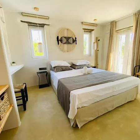De Lenta Villa Parikia (Paros)