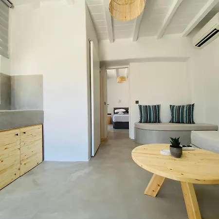 De Lenta Villa Parikia (Paros)